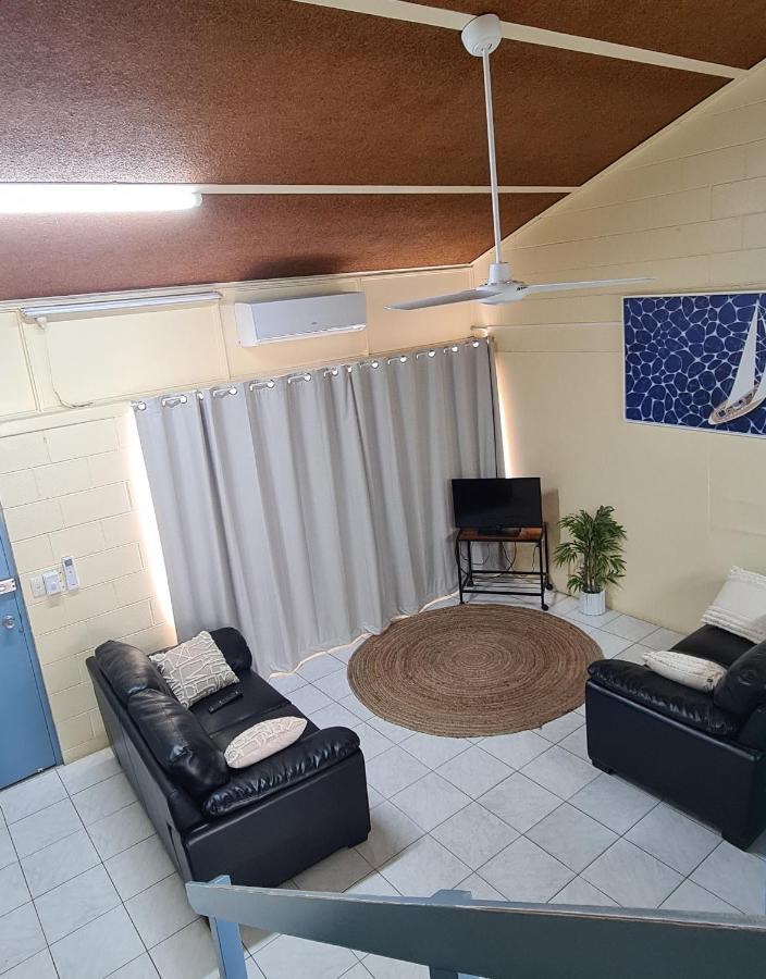 Emthree Seaside Apartments Townsville Exteriör bild