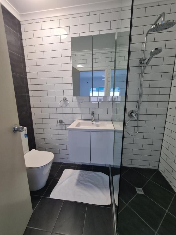 Emthree Seaside Apartments Townsville Exteriör bild